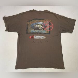 VINTAGE Dodge American Sportsman Gone Fishing 2006 Graphic T-shirt Men Large